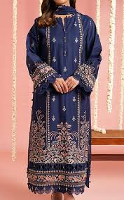 Green Summer Lawn Suit