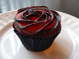<p>be it your wife's birthday, valentine's day, or anniversary celebration, elevating the whole look of the room with flower and balloons can add more fun and excitement to the celebration. Halloween Two Tone Rose Red Velvet Cupcakes Domestic Gothess