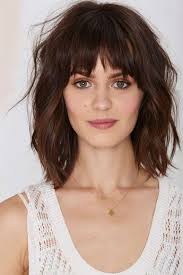 Le Carre Mi Long Degrade Idee Coiffure Vue Sur Pinterest Trendy Mood Coiffure Frange Coupe Cheveux Mi Long Cheveux Mi Long
