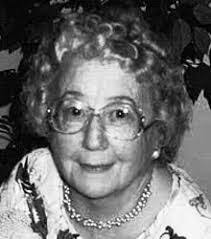 Phyllis Leslie's Instagram, Twitter & Facebook