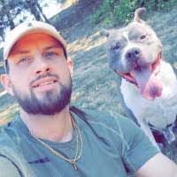 Dustin Vierra's Instagram, Twitter & Facebook