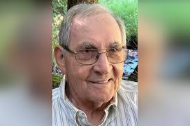 Rick Helsel's Instagram, Twitter & Facebook