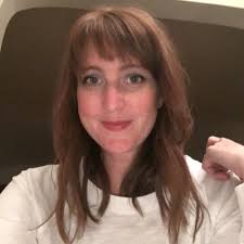 Laura Willner's Instagram, Twitter & Facebook