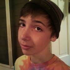 Charlie Royce's Instagram, Twitter & Facebook