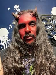 I took some spooky pics of our Halloween 2023!! Enjoy