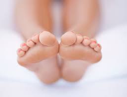 Our skin naturally sheds dead skin, but as we get older, this process becomes much slower, and sometimes our skin can use a little help. How To Remove Dead Skin From Your Feet Step By Step Guide Woman Home