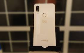 Hands on with the BQ Aquaris X2 Pro ...