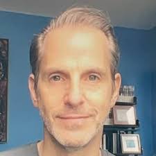 Daniel Rollings's Instagram, Twitter & Facebook