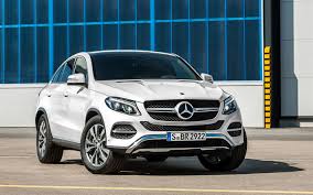 Download Wallpapers Mercedes Benz Gle Coupe 2018 4k Front View Exterior New White Gle German Cars Mercedes Besthqwallpapers Com Mercedes Benz Gle Mercedes Benz Gle Coupe Mercedes Benz