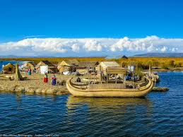 チチカカ 湖 浮島