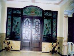 Apalagi untuk anda yang tinggal di perkotaan yang notabenya memiliki nilai kriminalitas lebih tinggi. 65 Model Pintu Rumah Minimalis Desainrumahnya Com