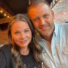 What do I need to know about the University of Arkansas application process  for my 2025 senior?