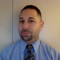 Junior Goris's Instagram, Twitter & Facebook