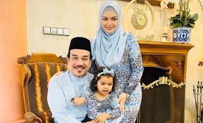 Org perempuan senang masuk syurga | perasaan malu & iman itu penting. Isteri Ustaz Don Daniyal Dr Husna Mohd Zahry Selamat Bersalin Anak Ketiga Gosip Artis Terkini