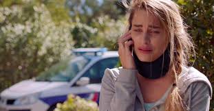 Les épisodes sont disponibles sur mytf1 replay pendant 30 jours environ sinon on peut les. Demain Nous Appartient Victoire Victime De Chantage Une Tentative Suicide Que Vous Reservent Les Prochains Episodes Spoilers Melty