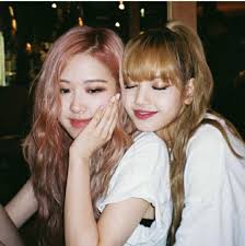 2020 mar 5 best wallpaper rose blackpink aesthetic ideas. 10 Momen Kompak Rose Dan Lisa Blackpink Friendship Goals Abis