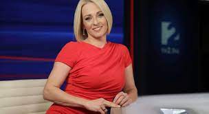 Join facebook to connect with anikó marsi and others you may know. Reagalt A Tv2 Hogy Hova Tunt Marsi Aniko Hirnavigator