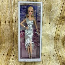 Barbie Doll Black Label Collection Barbie Look City Shine Doll 2014 Blonde Silver Dress Nrfb Black Label Mattel Dollswithclothingaccessories In 2020 Barbie Dress Dress Barbie Doll Silver Dress