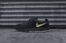 Black And Gold Tennis Shoes Nike Black And Gold Pack Sportstylist Black And Gold Sneakers Black Nikes Nike Air Zoom Pegasus