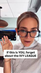 What an inspiring #POWERChat with bestselling author Fran Hauser  (@fran_hauser)! ✨ Fran shared powerful stories, practical strategies, and  actionable tools to help women build fulfilling careers—without sacrificing  authenticity. Thank you to everyone