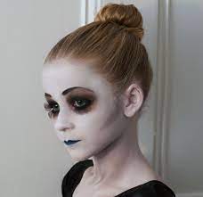 The day of the dead is a widely celebrated holiday and has a distinctive style of makeup that is traditionally associated with the holiday. Dead Ballerina Halloween Makeup Jimmy Cattin Makeup Halloween Ideas Halloween Makeup Scary Halloween Makeup For Kids Girl Halloween Makeup