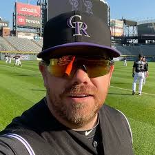 The Mets should be banned from the postseason for putting ads