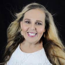 Cheryl Monette's Instagram, Twitter & Facebook