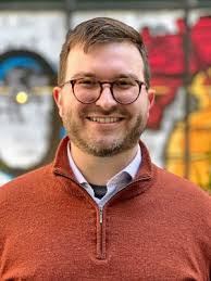 Sean Felton's Instagram, Twitter & Facebook