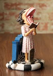 That wouldn't have been the case if producers had stuck to the original screenplay. Beetlejuice Barbara Maitland Bobble Head