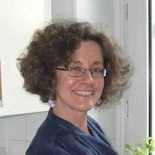 Number Fill-Ins: 60 Brain Sharpening Puzzles: Steele, Kim: 9781499344998:  Amazon.com: Books