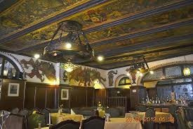 Jahrhundert mit einer fassade aus der spätrenaissance 1593/94. Deutsches Haus Restaurant Hotel Bild Von Altdeutsches Restaurant Dinkelsbuhl Tripadvisor