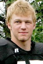 Justin Ewald's Instagram, Twitter & Facebook