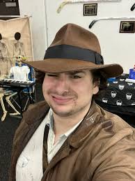 Open Crown Indy Temple hat in accurate Sable. Customer wants to shape it  himself 😊