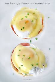 For A Special Occasion Breakfast This Classic Recipe For Alton Brown Eggs Benedict With Hollandaise Sauc Eggs Benedict Alton Brown Recipe For Hollandaise Sauce