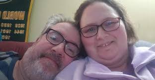 The Barrett Family are a polyamorous relationship family made up of 1  husband, 5 wives and 10+ children ❤️✨