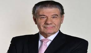 Lunes a viernes en @radioam750 de 8 a 12. Victor Hugo Morales