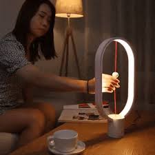 Magnetic Levitation Lamp – Zevessa