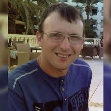 Crying paedophile wails after being jailed for attempts to groom three  'girls'