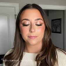 I MESSED UP ….keep reading ⬇️ . Not a lot of makeup artists will admit  this, but I made a critical mistake during this bride's preview that  resulted in a second preview