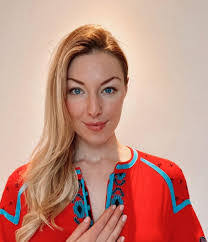 Daisy Guy's Instagram, Twitter & Facebook