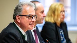 Schlichtweg versagt": Parteiinterner Druck auf FW-Chef Aiwanger