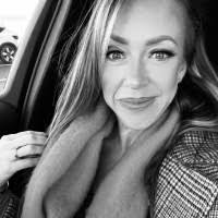 2400+ ملفًا شخصيًا يحتوي على “Leyland”