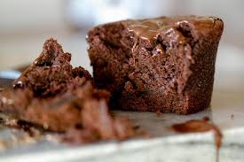 Vous Etes A La Recherche D Un Dessert Rapide Facile Et Hyper Gourmand Voici Notr Recette Fondant Au Chocolat Fondant Au Chocolat Desserts Riches En Proteines