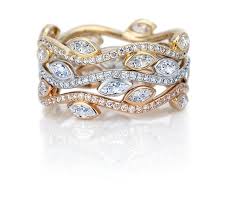 De Beers Adonis Rose Bands Gows Platinumlist Weddingstyle Graceormonde Luxuryweddings Jewelry Bling Fine Jewelry