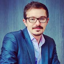 100 reasons to listen and subscribe to the Managing Marketing podcast