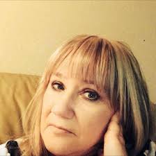 Homemade Doggy Pup Cakes! My dog is going to LOVE these! 👇👇 Full Recipe  HERE! --> http://bit.ly/1SNeziD