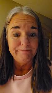 He let's his ol lady check his list #darrellhinkle