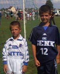 How tall is belgium goalkeeper thibaut i would never mock the height of a goalkeeper. Thibaut Courtois Height Weight Age Biography Family Affairs More Starsunfolded