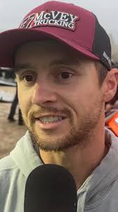 Ryan Gustin shouldn't have an issue finding signal-man Noah Bushman at  Knoxville 🤣🌭#lucasdirt