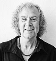 Lola Mcpherson's Instagram, Twitter & Facebook